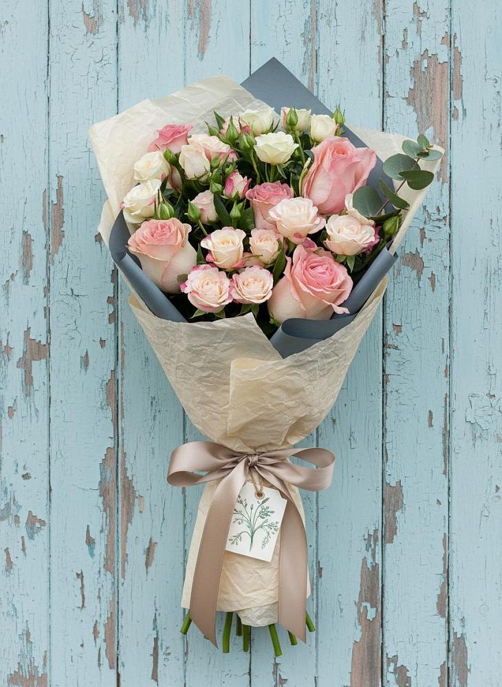 Букет цветов из: Розы в Свирске