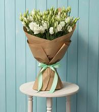 Букет цветов из:  Лизиантусы в Свирске