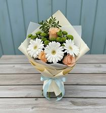 Букет цветов из:  Герберы, Розы и Хризантемы в Свирске