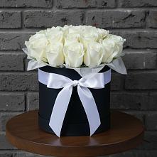 Цветочная композиция из Розы в шляпной коробке #REPLACE_PRED# Свирске